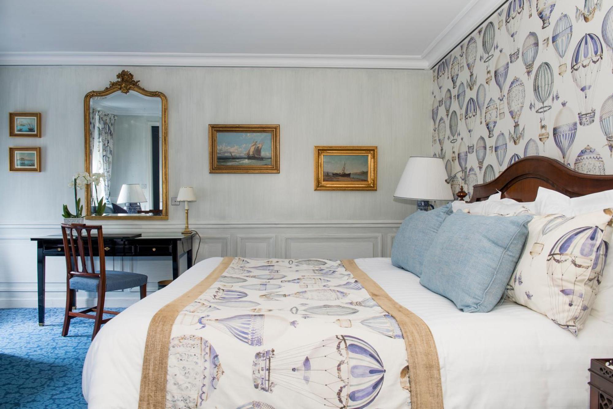 Domaine Les Crayeres Hotel Reims Room photo